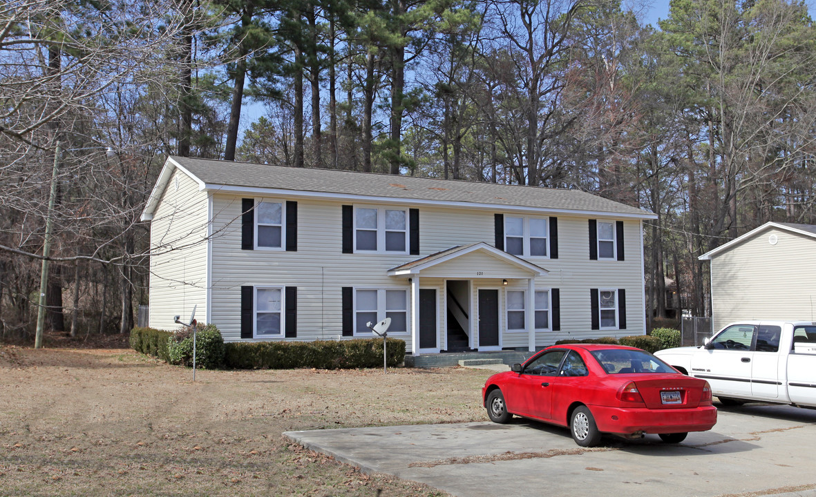 121 Beatty Downs Rd in Columbia, SC - Foto de edificio