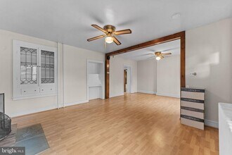 158 W Butler Ave in New Britain, PA - Building Photo - Building Photo