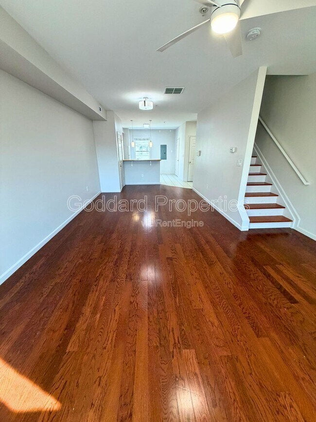 12 E 22nd St in Baltimore, MD - Building Photo - Building Photo