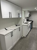 5624 N Marmora Ave, Unit 1a in Chicago, IL - Building Photo