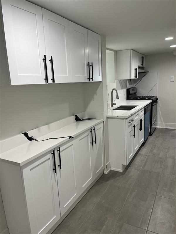 5624 N Marmora Ave, Unit 1a, Unit 1a