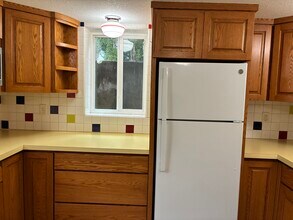 5508 SE Harold St in Portland, OR - Building Photo - Building Photo