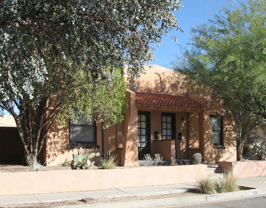 936-938 N Olsen Ave in Tucson, AZ - Foto de edificio