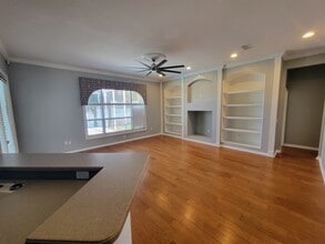 16617 Ivy Lake Dr in Odessa, FL - Building Photo - Building Photo