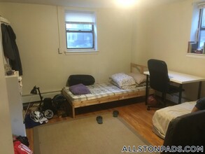 3 President Terrace in Boston, MA - Building Photo - Building Photo