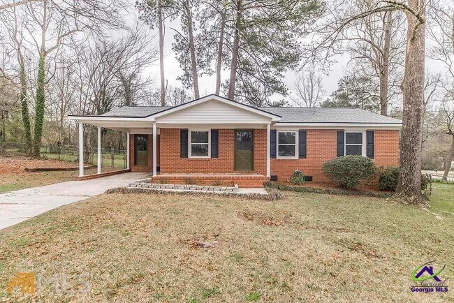 property at 801 Green Oak Terrace