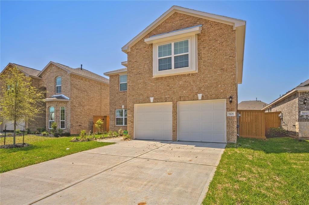 5106 Eagle Falls Ln in Pattison, TX - Foto de edificio