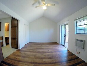 4905 El Campo Ave-Unit -A in Fort Worth, TX - Building Photo - Building Photo