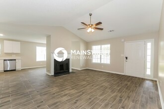 6967 Biscayne in Rex, GA - Building Photo - Building Photo