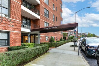 7401 Shore Rd in Brooklyn, NY - Building Photo - Building Photo