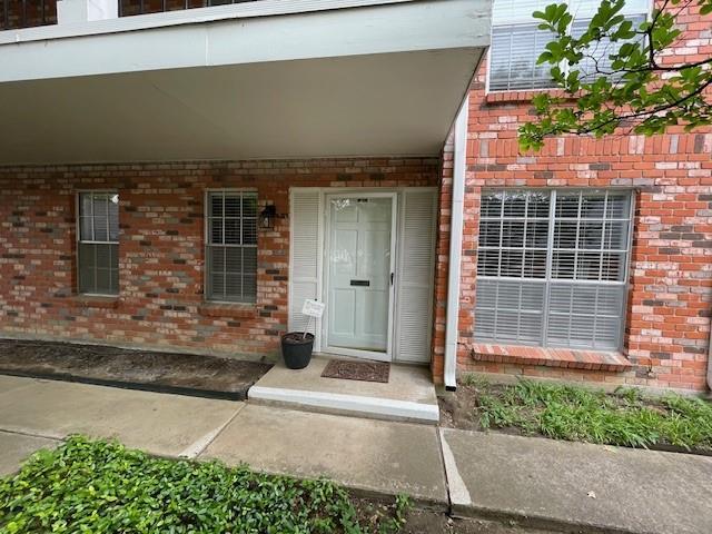 property at 1285 Roaring Springs Rd