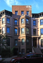 208 Saint Johns Pl Apartamentos