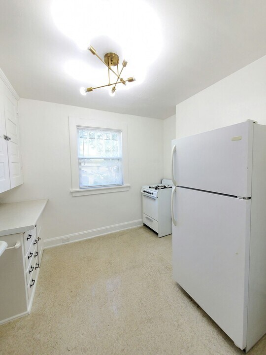 71 Dana Ave, Unit D in Columbus, OH - Building Photo