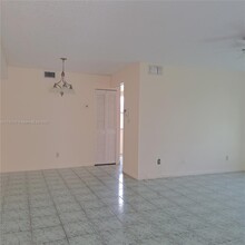 1226 SW 113th Terrace in Pembroke Pines, FL - Building Photo - Building Photo