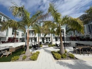 3137 4th Ter N in St. Petersburg, FL - Building Photo - Building Photo