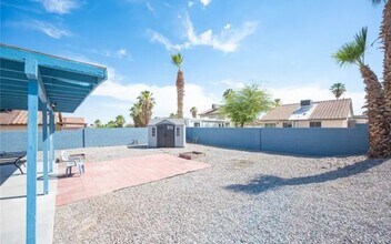 3095 S Quantana Way in Laughlin, NV - Building Photo - Building Photo