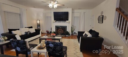 2102 Big Pine Dr in Matthews, NC - Building Photo - Building Photo