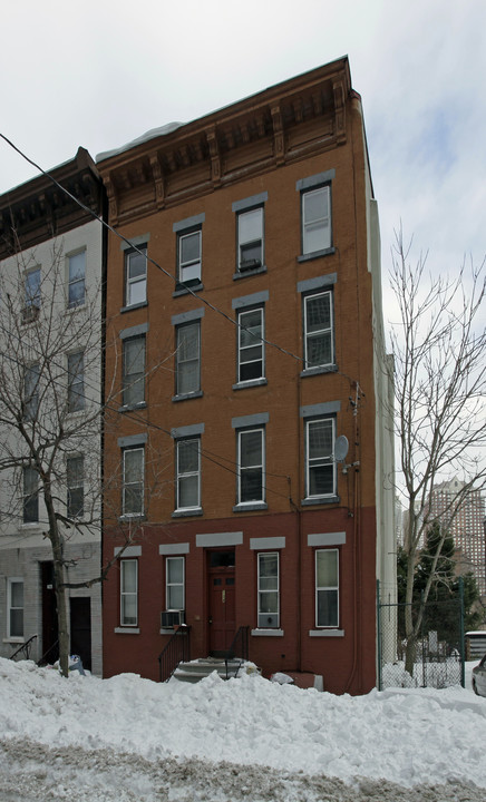 134 Steuben St in Jersey City, NJ - Building Photo