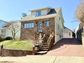 47 Harding Ct in Garfield, NJ - Building Photo