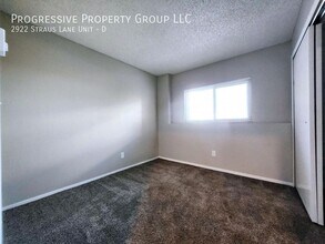 2922 Straus Ln in Colorado Springs, CO - Building Photo - Building Photo