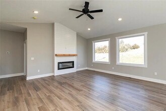 529 Meadows Ct in Polk City, IA - Building Photo - Building Photo