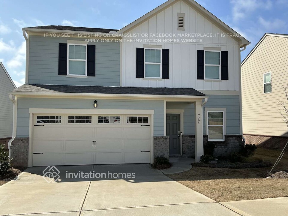 7764 Sudbury Cir, Unit 195 in Covington, GA - Foto de edificio