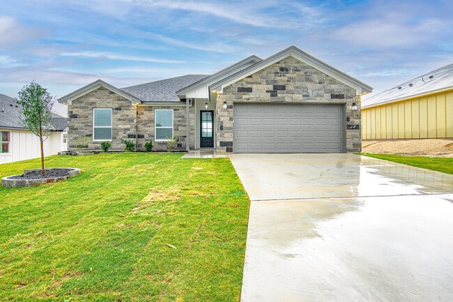 property at 3008 Atascosa Dr