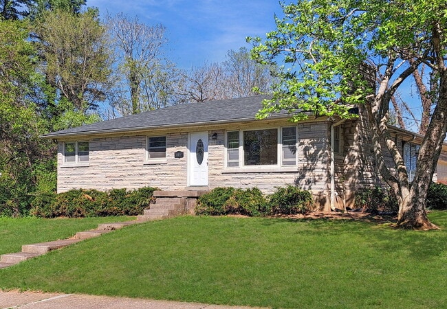 property at 405 Westwood Dr