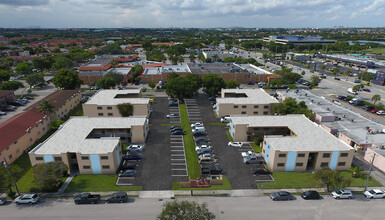 Honeysuckle Apartments in Miami, FL - Building Photo - Building Photo