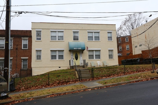 2609 30th St SE in Washington, DC - Foto de edificio - Building Photo