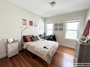 74 Romsey St, Unit #2 in Boston, MA - Building Photo - Building Photo