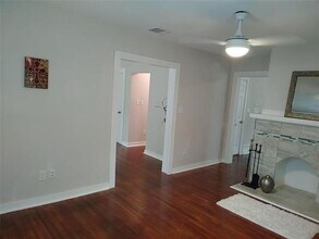 1627 Pine St in Dallas, TX - Building Photo - Building Photo