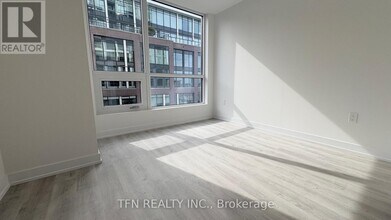 15 Richardson St in Toronto, ON - Building Photo - Building Photo