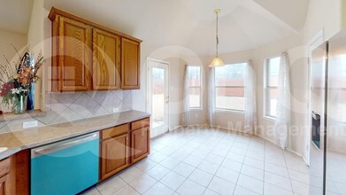 10514 St Georges Dr in Rowlett, TX - Building Photo - Building Photo