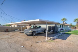 1743 E Amelia Ave in Phoenix, AZ - Building Photo