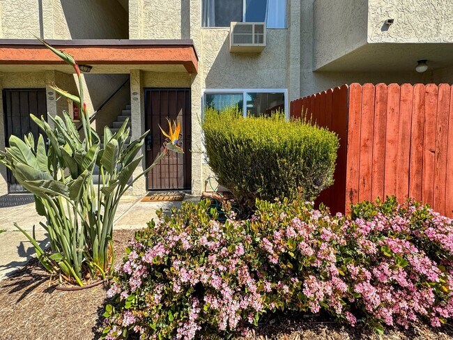 9534 Carroll Canyon Rd in San Diego, CA - Building Photo - Building Photo