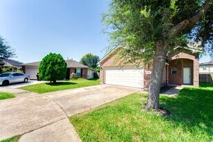 7706 Eldergrove Ln in Richmond, TX - Building Photo
