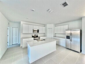 3615 Hardman Dr in Lake Wales, FL - Building Photo - Building Photo