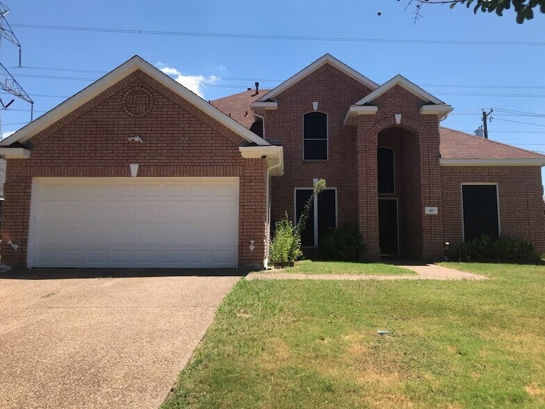 117 Hanover St in Grand Prairie, TX - Building Photo