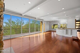 4820 E Cottontail Run Rd in Paradise Valley, AZ - Building Photo - Building Photo