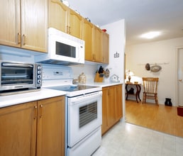 Woodbury Gardens in Fredericton, NB - Building Photo - Building Photo