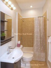 1000 Memorial Dr in Cambridge, MA - Building Photo - Building Photo