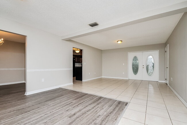 3412 Groveview Dr in Lakeland, FL - Building Photo - Building Photo