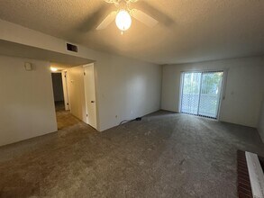 380 S Estes St in Lakewood, CO - Building Photo - Building Photo