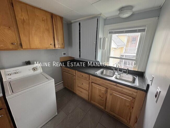 property at 46 Washington St