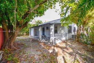 1508 SW 13th Ave in Miami, FL - Building Photo - Building Photo