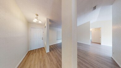 2696 Sweet Springs St in Deltona, FL - Building Photo - Building Photo