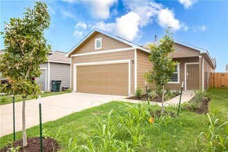 328 Mica Trl in Maxwell, TX - Building Photo - Building Photo