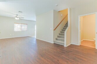 1190 S Red Rock Ct in Gilbert, AZ - Building Photo - Building Photo