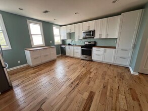133 Pius St in Pittsburgh, PA - Building Photo - Building Photo